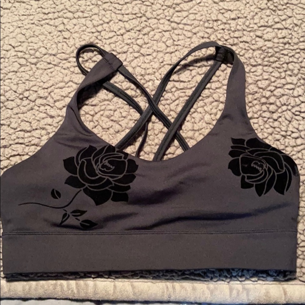 Zyia LNT black roses